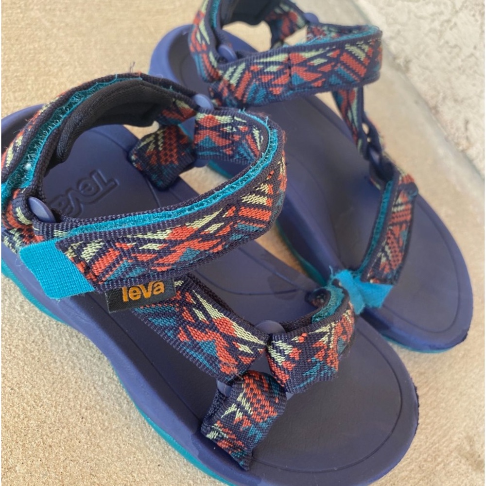 Hurricane Teva Sandals